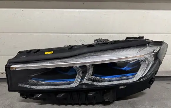 Headlight/headlamp