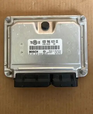 Volkswagen Golf IV Engine control unit/module 038906019GS 28SA5627 0281010940