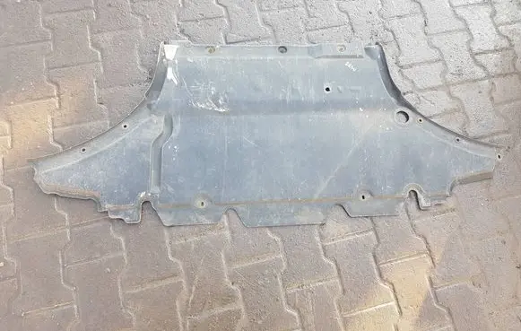 Audi A4 S4 B7 8E 8H Engine splash shield/under tray 8K0863821XXX 8K0863821