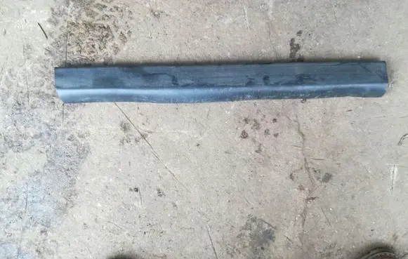Volkswagen PASSAT B5.5 Rear door trim (molding) 3B0854949B