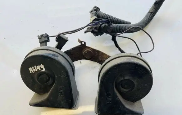 Alfa Romeo 147 Horn signal e30055306