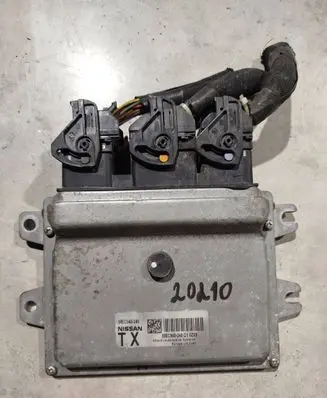 Nissan Qashqai Engine control unit/module MEC940240 MEC940-240