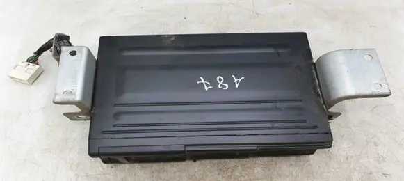 Nissan Patrol Y61 CD/DVD changer PP2144H 011880