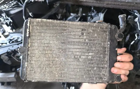 Audi A6 S6 C6 4F Fuel cooler (radiator) 4F0121212G