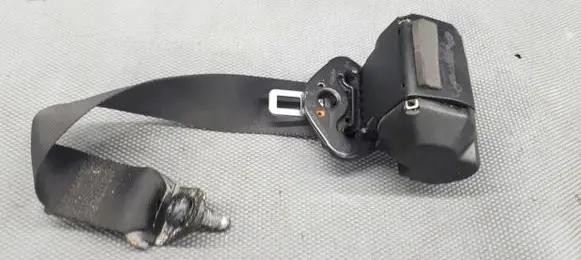 Ford Ranger Front seatbelt