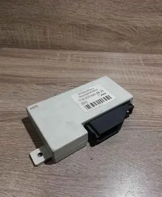 Mercedes-Benz E W210 Alarm control unit/module A2108204426