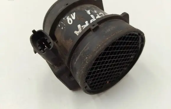 Opel Zafira A Mass air flow meter 90530463