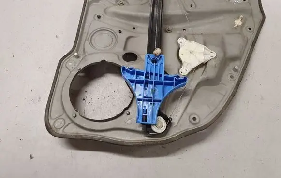 Volkswagen Golf IV Rear door window regulator with motor 1J4839755E 1C0959811A