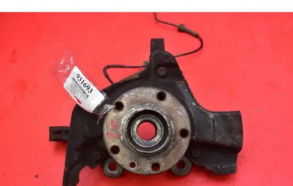 Opel Combo D Front wheel hub spindle knuckle
