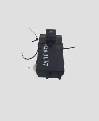 Opel Insignia A Electric window control switch 13301886