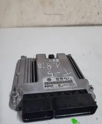 Volkswagen Transporter - Caravelle T5 Engine control unit/module 038906016A 1039S03003 0281010735