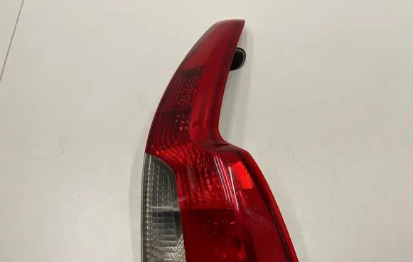 Volvo V50 Rear/tail lights P100ZV50DX 30704713