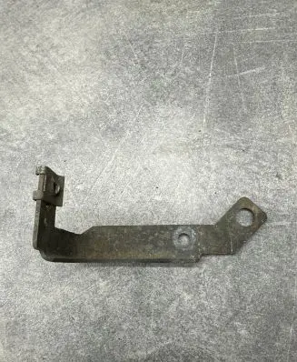 Volkswagen Touran I Other engine bay part 1J0820769