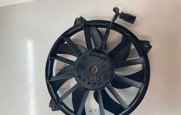 Peugeot 5008 Electric radiator cooling fan 1049874716T