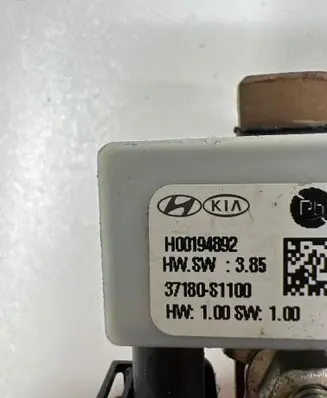 Hyundai Santa Fe Battery relay fuse H00194892 37180S1100 HWSW385