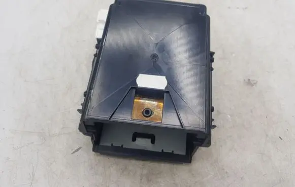 Nissan Primera Glove box 8345