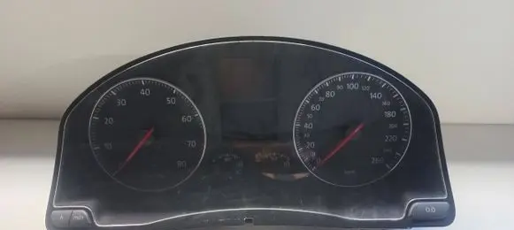 Volkswagen Jetta V Speedometer (instrument cluster) 1K0920862A V0004000