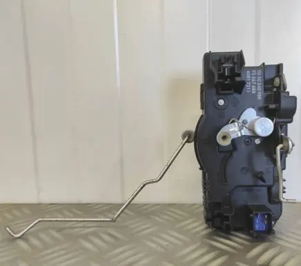Renault Trafic III (X82) Loading door lock 905034098R 93867688 40817211