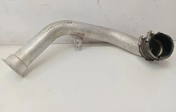 Mercedes-Benz GLC X253 C253 Intercooler hose/pipe A2760900737