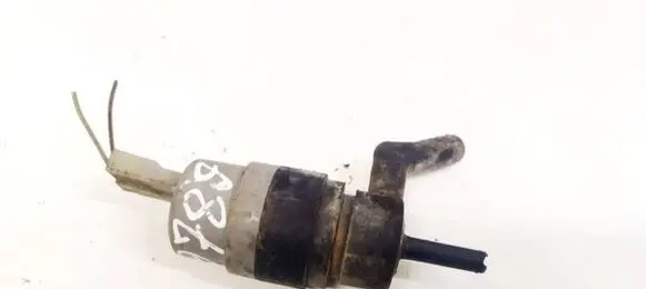Audi 100 S4 C4 Windscreen/windshield washer pump