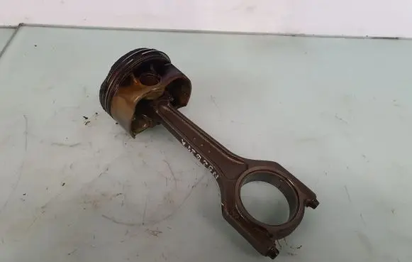 BMW 3 E90 E91 Piston with connecting rod 11247589536 11257612982