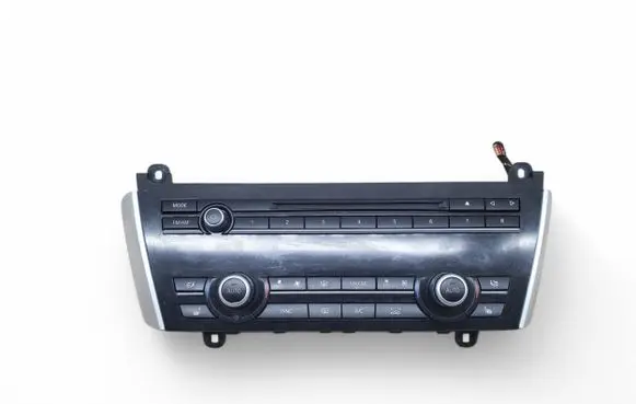 BMW 5 GT F07 Climate control unit 9353561