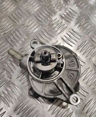 Mercedes-Benz Vito Viano W639 Vacuum pump A6462300165 6462300165