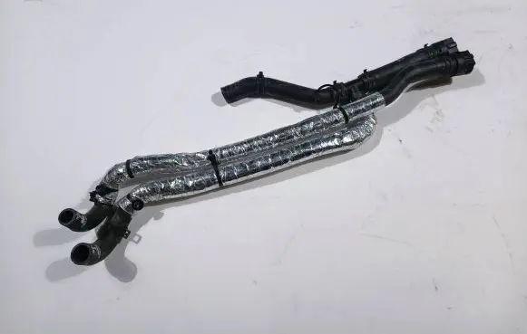 Chevrolet Camaro Engine coolant pipe/hose 23296815 23296814