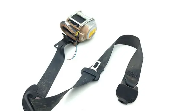 Nissan Qashqai J12 Front seatbelt 868856UA0A