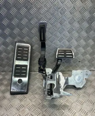 Audi A4 S4 B9 Pedal assembly 8W1723117 8W1864777B