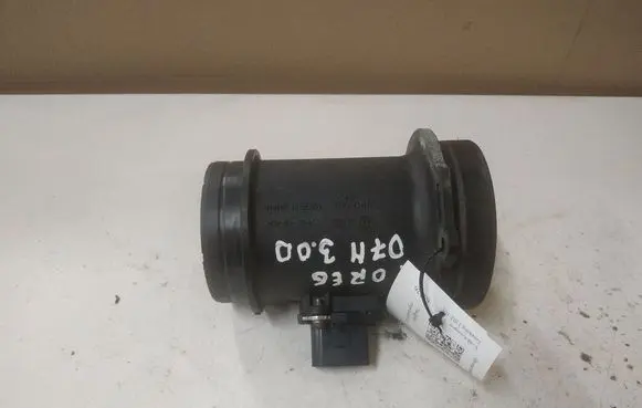 Volkswagen Touareg I Mass air flow meter 059906461K 324707