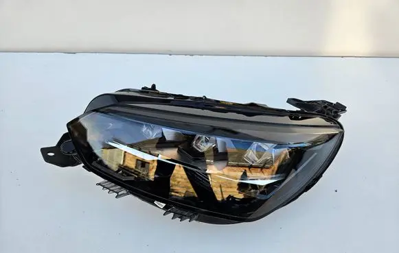 Peugeot 208 Headlight/headlamp 9850598580