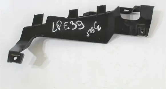 BMW M5 Headlight/headlamp mounting bracket 15372300