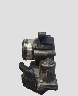 Volkswagen PASSAT B6 Throttle valve 03L128063E A2C53338105