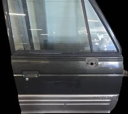 Hyundai Galloper Front door