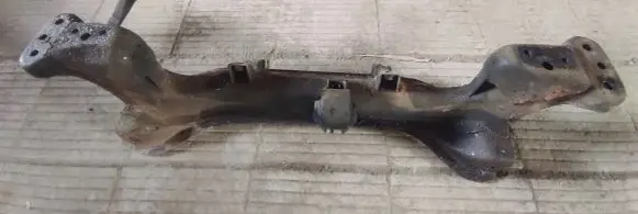 Mitsubishi Pajero Pinin Front subframe