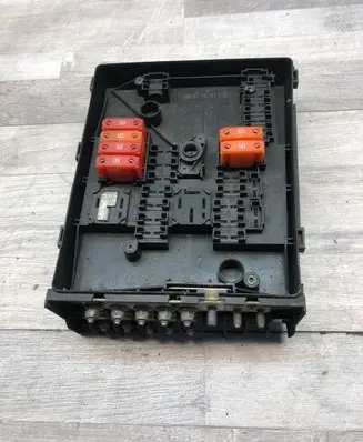 Seat Leon (1P) Fuse module 1K0937125A 017183071