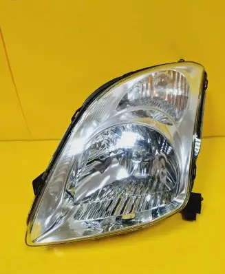 Suzuki Swift I Headlight/headlamp 35300-62J11