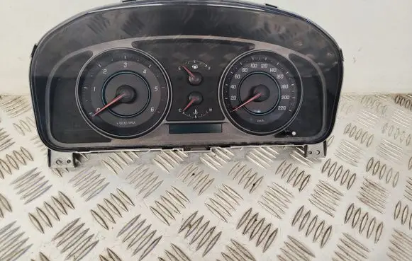 Chevrolet Captiva Speedometer (instrument cluster) 95929953