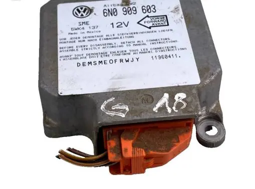 Volkswagen PASSAT B7 Airbag control unit/module 6N0909603 11960411 5WK4137