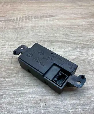 Citroen Jumper Antenna control unit 1331247080