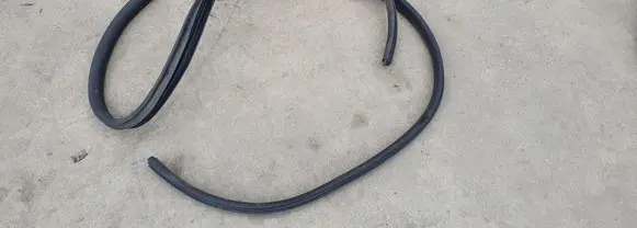 Dacia Duster Rear door rubber seal (on body) 
