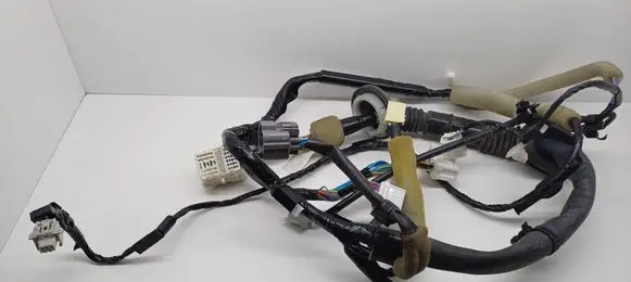 Subaru Outback (BS) Front door wiring loom 81820AL681 16021002953