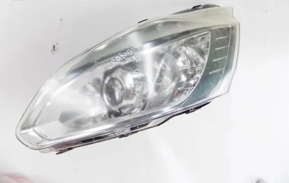 Ford Transit Custom Headlight/headlamp