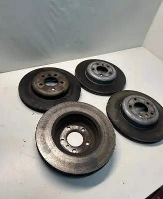 BMW 5 F10 F11 Brake discs and calipers set 