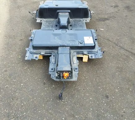 Peugeot 2008 II Hybrid / electric car battery 9847028980 9851236780