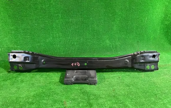 Honda CR-V Rear bumper support beam 