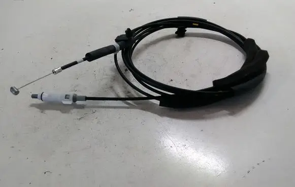 Toyota Land Cruiser (J150) Fuel cap flap release cable 