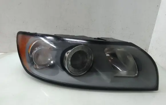 Volvo V50 Headlight/headlamp 30698886