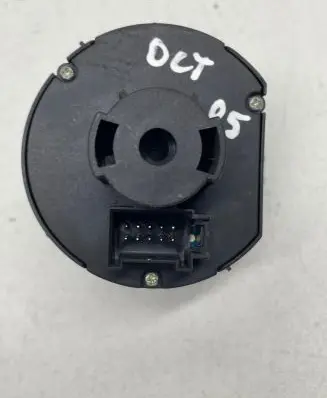 Skoda Octavia Mk2 (1Z) Light switch AUT1005